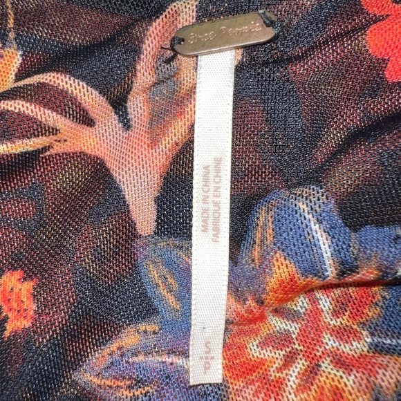 Free People blouse - Picture 3 of 4